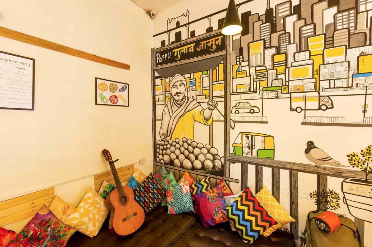 A Pousada Zostel South Delhi Nova Deli Exterior foto