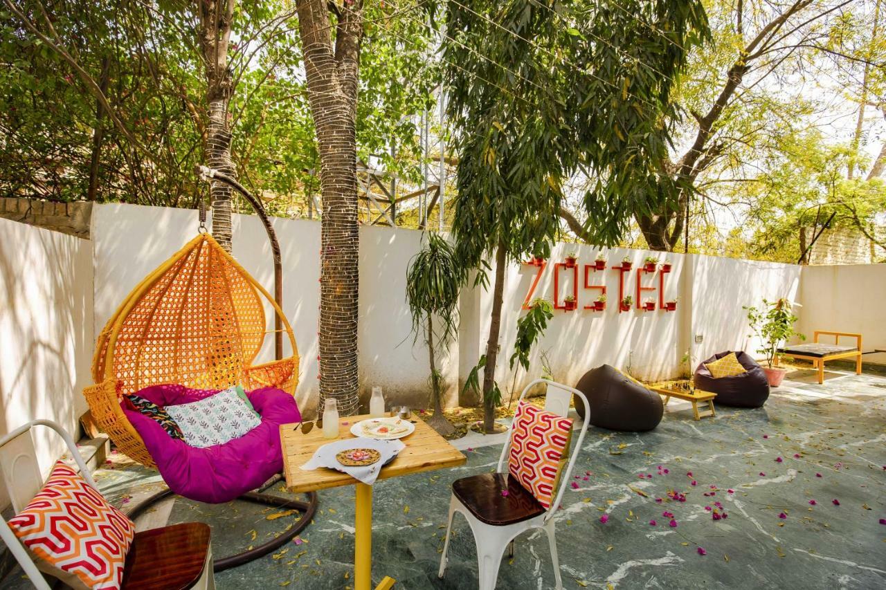 A Pousada Zostel South Delhi Nova Deli Exterior foto